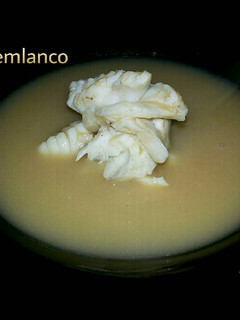 Una foto de Sopa de emblanco de cabrachos