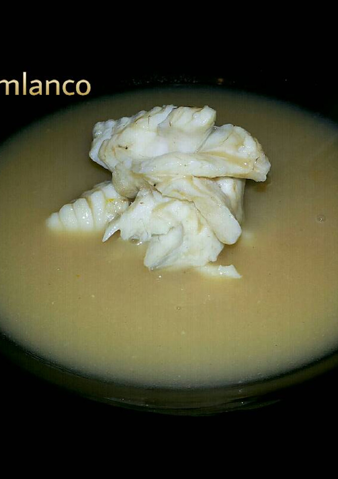 Una foto de Sopa de emblanco de cabrachos