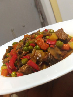 A picture of Beef veggie casserole.