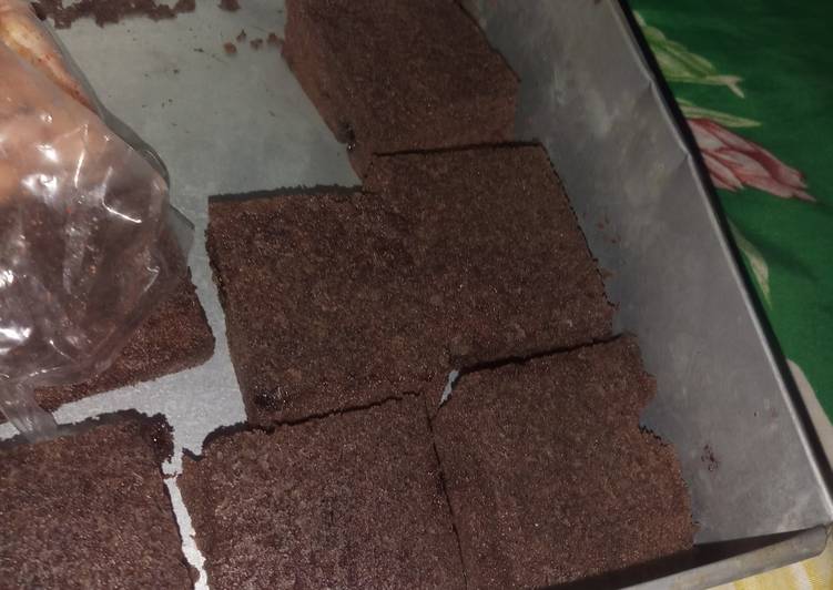 Bumbu Brownis kukus cokolatos | cara pembuatan Brownis kukus cokolatos Yang Bisa Manjain Lidah