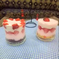 Delicious Strawberry🍓 Trifle Recipe🍨 A picture of Delicious Strawberry🍓 Trifle Recipe🍨.