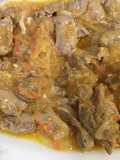 Mollejas e higadillos con salsa