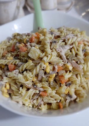 عکسی از دستور سالاد ماکارونی جان😋😋