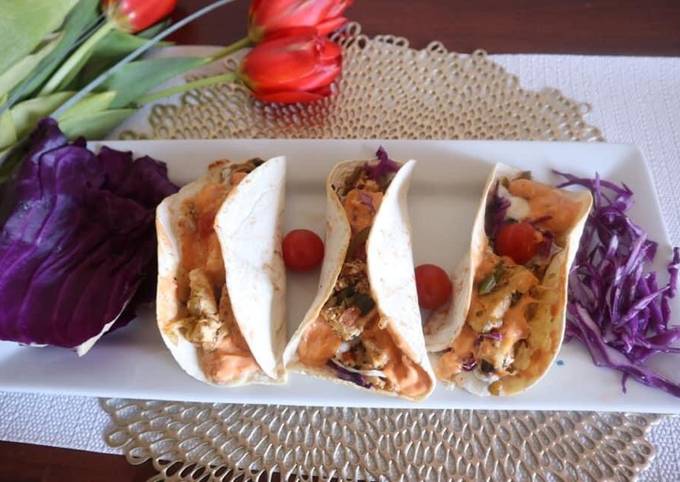 Paneer stuffed Tacos