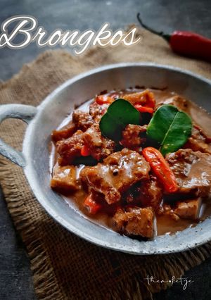 Foto resep Brongkos Tahu Krecek