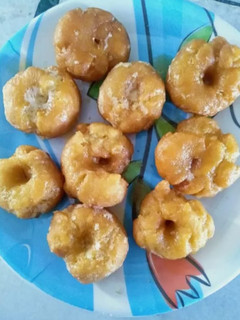 બાલુશાહી (BaluShahi Recipe in Gujarati) રેસીપી મુખ્ય ફોટો