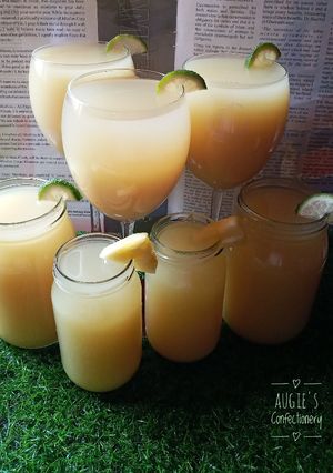 A picture of Pineapple juice.