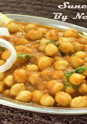 A picture of Easiest Chickpeas Masala | Amritsari Chole Masala.