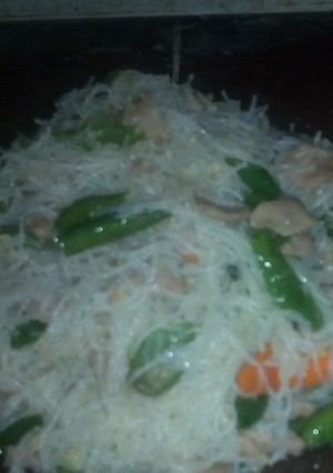 Foto resep Bihun goreng #Rabubaru #cookpadcommunity