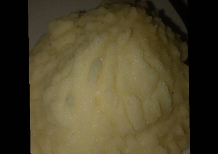 Bagaimana Membuat Mashed Potato Creamy Anti Gagal