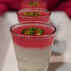 A picture of Muhallebi.