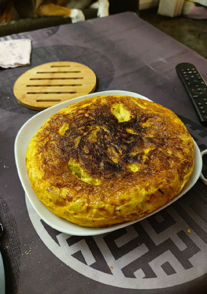 Una foto de Tortilla de patatas con sorpresa