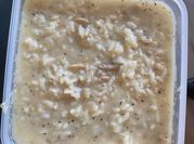 Una foto de risotto vegano