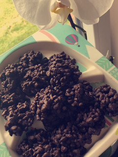 A picture of Coco Pops Chocolate Clusters.