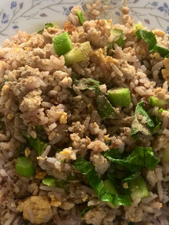 芥蘭肉碎蛋炒飯 的食譜成品照片