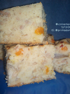 A picture of Tuna Cake Salé (Savory Cake).