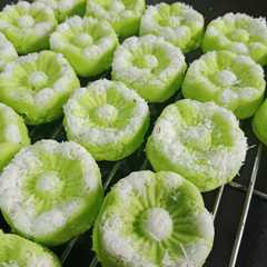 รูปของ Putu Ayu