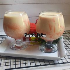 A picture of Banana coconut milkshake.