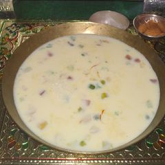 A picture of Poha Kheer (Doodh Poha).