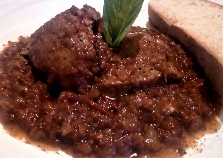 Carne alla genovese