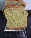 Pan de molde de espinaca