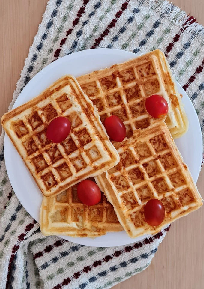 Una foto de Waffles de chipa 🧇 Chipa en gofrera/wafflera 🧇
