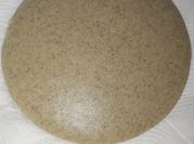 Una foto de pan de semillas