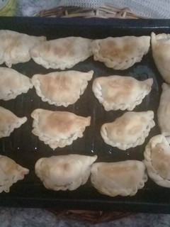 Una foto de Empanadas con lentejas ♡ fácil!
