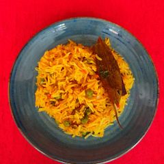 A picture of Aaaloo- Matar Pulao.