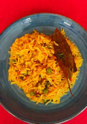 A picture of Aaaloo- Matar Pulao.