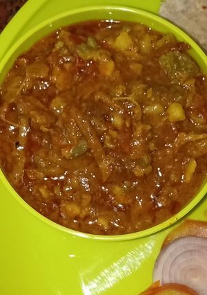 A picture of Bitter Melon gravy.