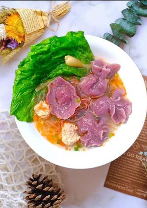 Hình của món Hoành thánh khoai tím 🥟🥟.