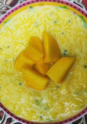 मैंगो फालूदा (Mango falooda recipe in hindi) रेसिपी मुख्य फोटो