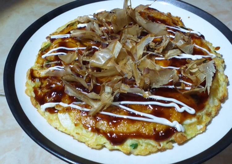 Cara Menghidangkan Okonomiyaki Osaka simpel rasa lokal, lembuttt🤤 yang Menggugah Selera!