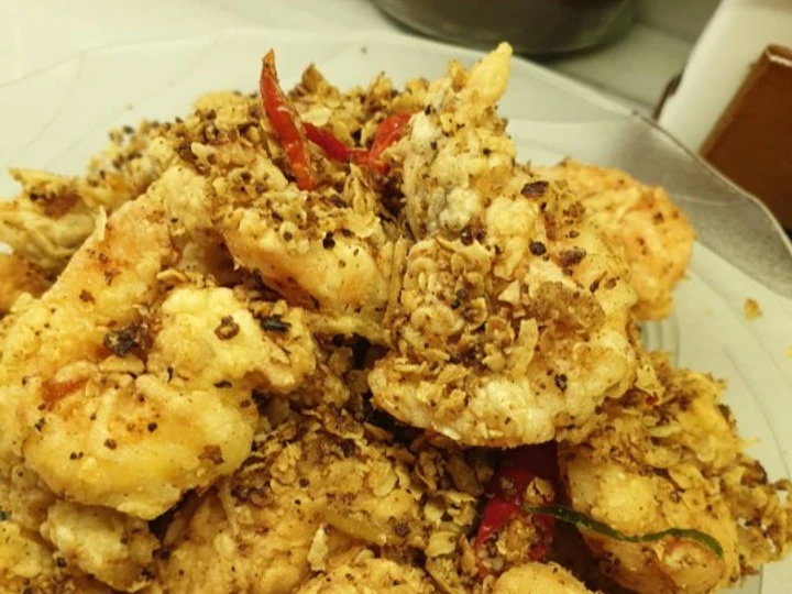 Langkah Gampang Menyiapkan Resep Udang goreng nestum (oat) yang Bisa Manjain Lidah Anti Ribet, Uenak Banget