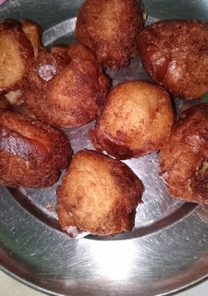 A picture of Bread roll.