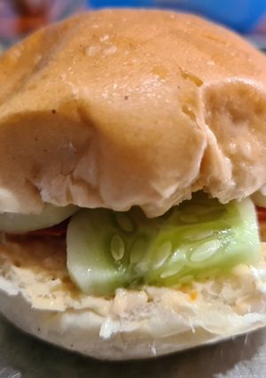 A picture of Quick veg bun sandwich.