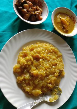 সাবু দানার খিচুড়ি(Sabu danar khichdi recipe in bengali) রেসিপির প্রধান ছবি
