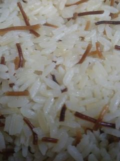 صورة لوصفة رز بالشعيريه