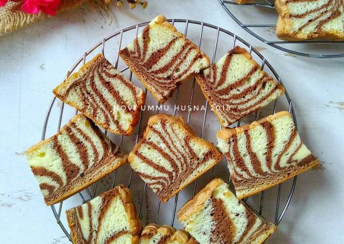 Zebra cake lembut dan moist (no seret)