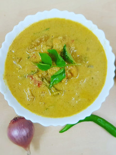 சிக்கன் குர்மா கேரளா style (kerala style chicken kurma recipe in tamil) செய்முறை முக்கிய புகைப்படம்
