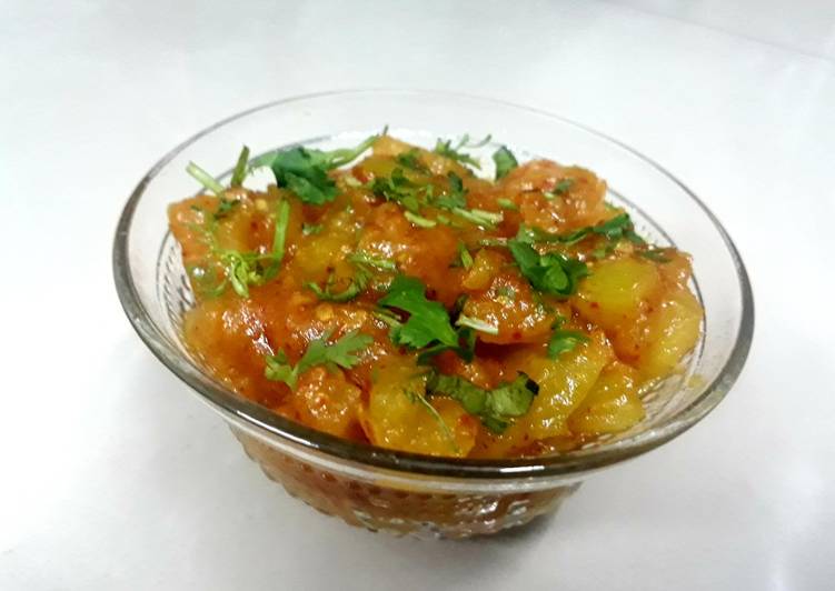 Recipe of Award-winning Green Tomato Ki Khatti Meethi Sabji