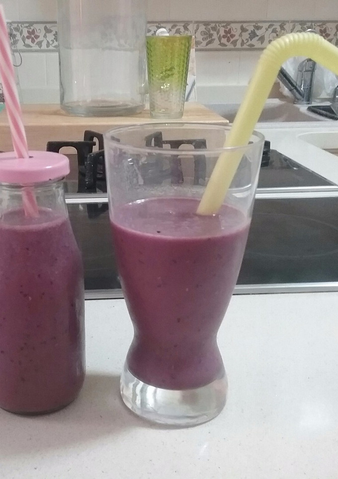 Una foto de Smoothie de frutos rojos