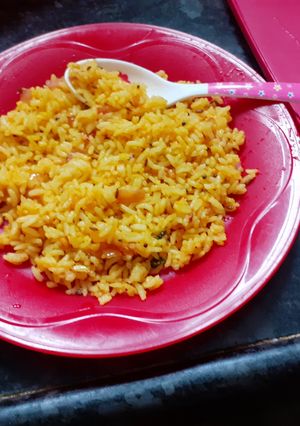 வெங்காயம் சாதம் (vengaya saatham Recipe in Tamil) செய்முறை முக்கிய புகைப்படம்