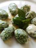 Gnudi con crema di gorgonzola