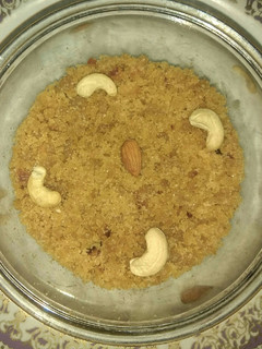 લાપસી (Lapsi Recipe In gujarati) રેસીપી મુખ્ય ફોટો
