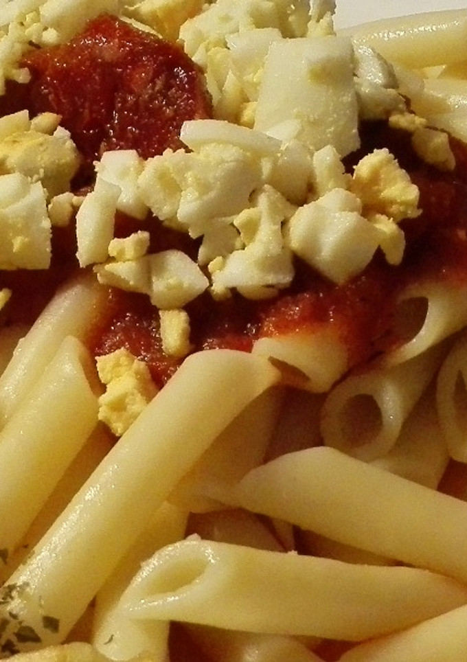 Una foto de Macarrones con choricito