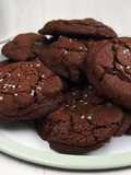 Keto friendly Gluten-free chocolate chip cookies