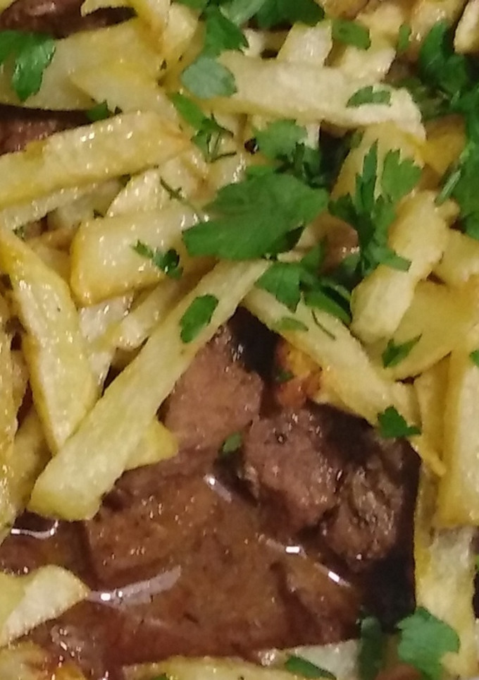 Una foto de Carne de cerdo en adobo!!