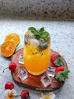 Foto resep Es Jeruk Selasih